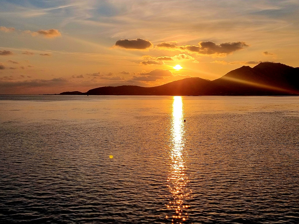 인천 강화도&amp;#44; 석모도 겨울 바다 설경 (민머루 해수욕장&amp;#44; 동막해수욕장)과 해넘이 풍경 (건평항) 