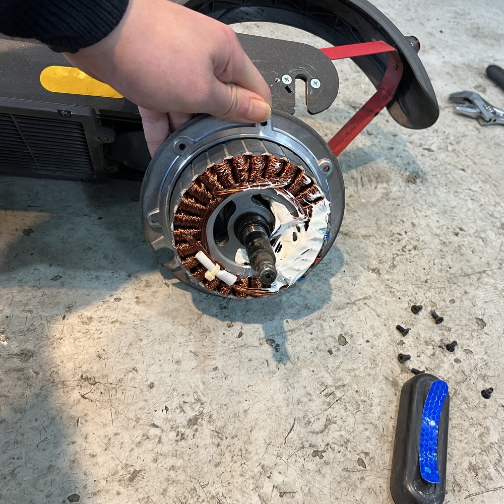 수원 전동킥보드 수리 - 나인봇 맥스 G30 타이어 교체