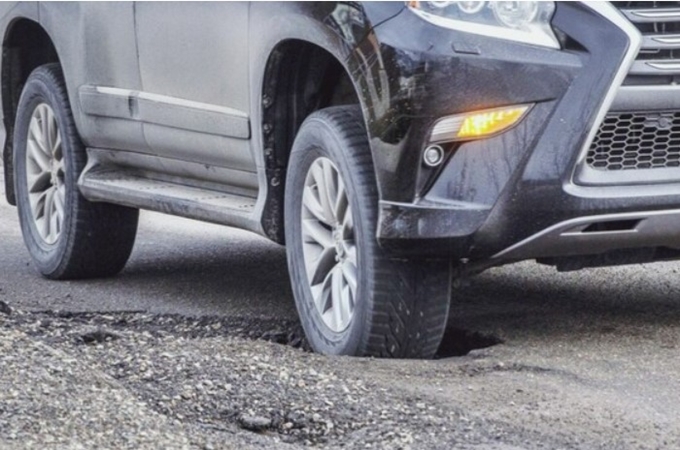 안산 포트홀 타이어 파손 보상