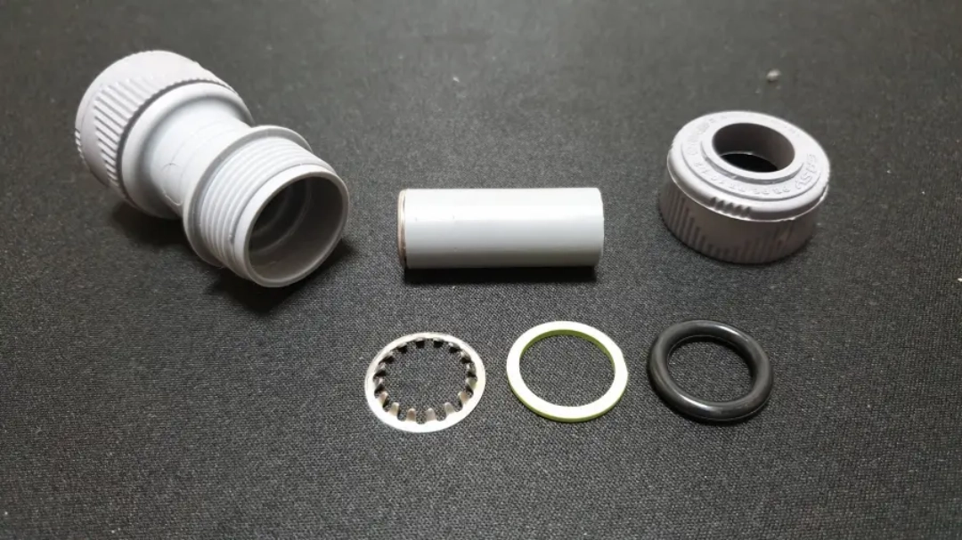 배관 부속 링 끼우는 순서