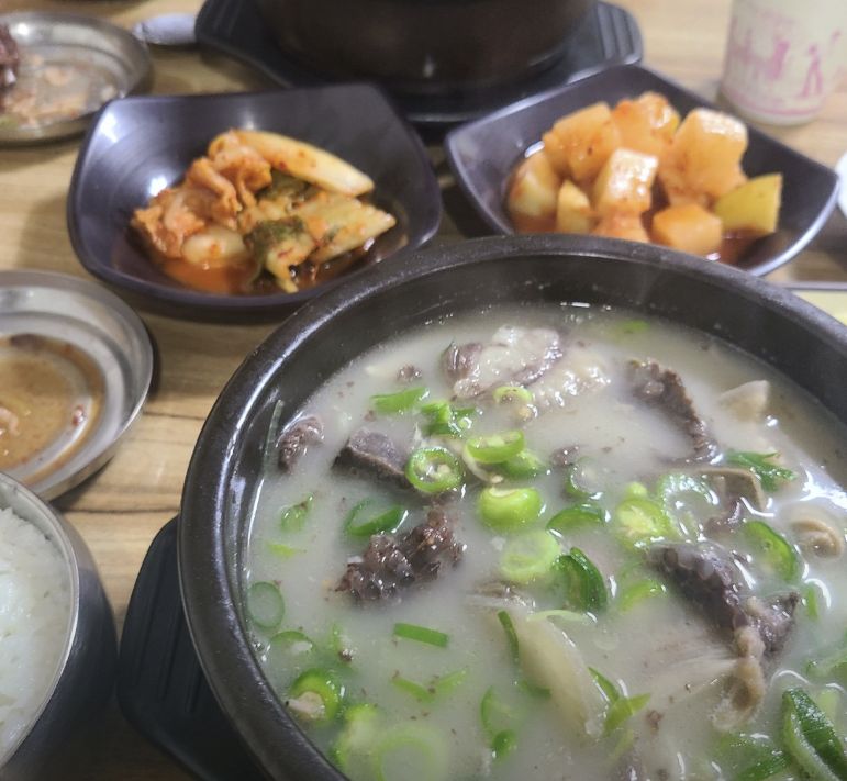 인천 가좌시장 순댓국 맛집 | 6시 내고향 방송 나온 가좌순대국