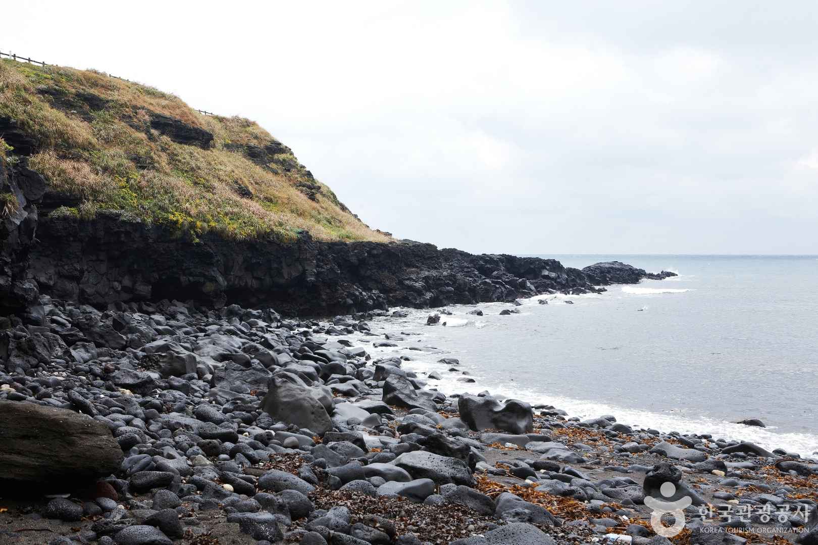 검멀레해변