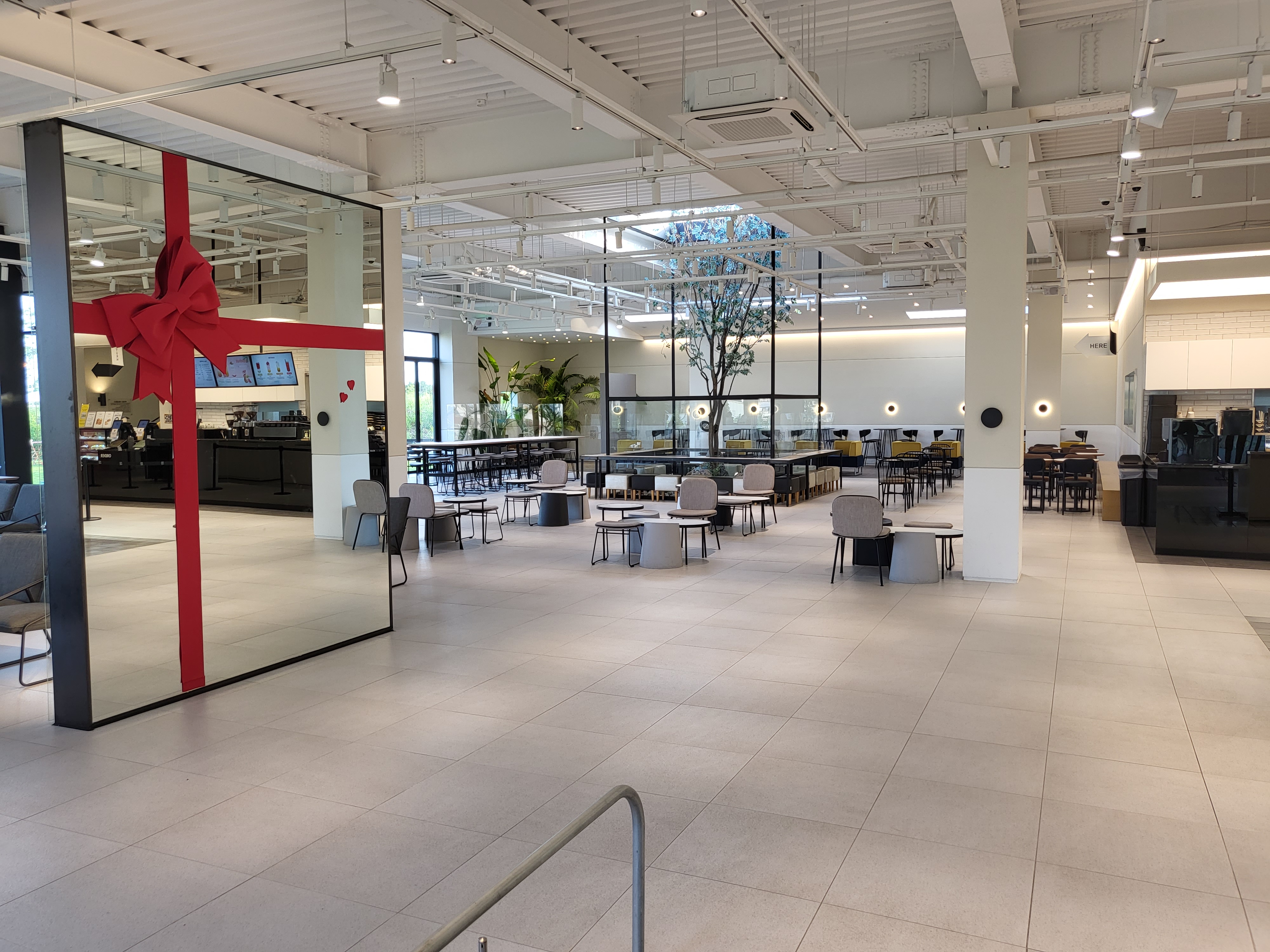 지금이곳 - 내부1