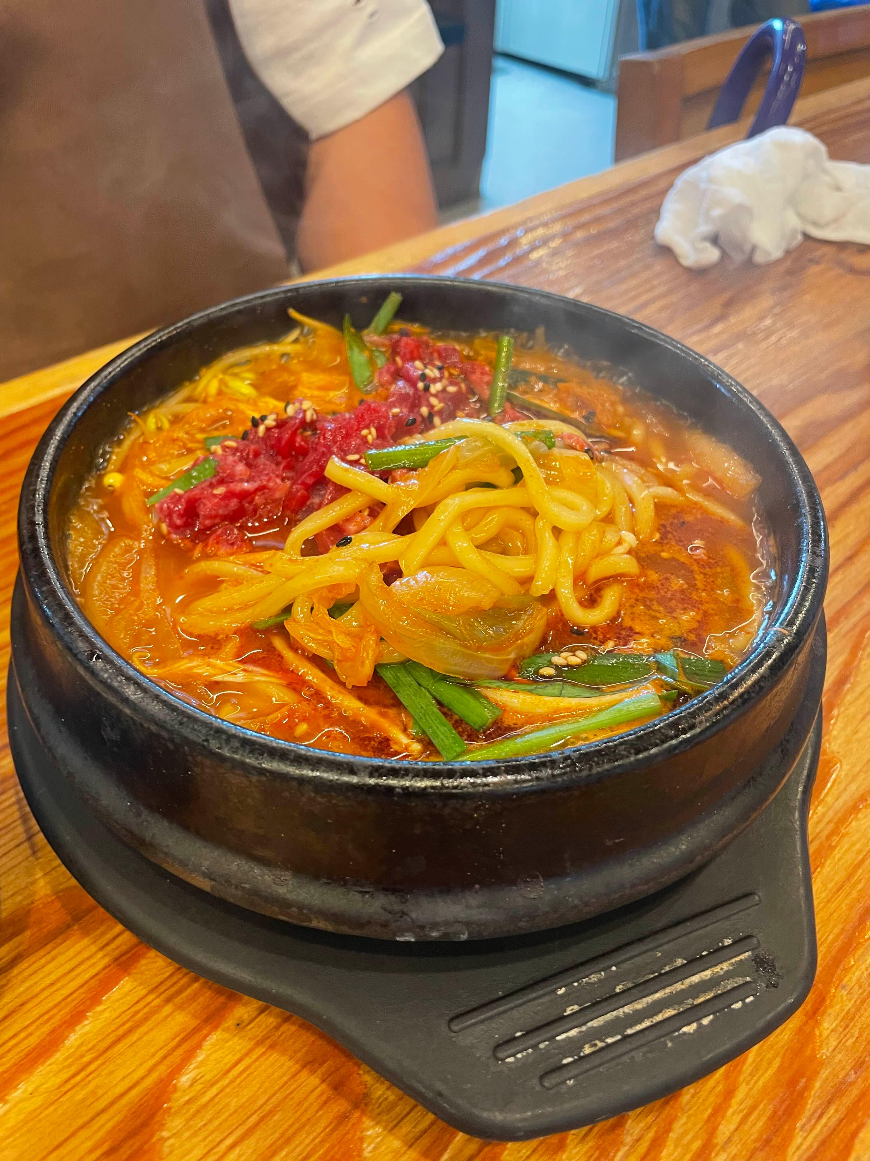 동해 묵호 맛집 비비소 한우육회짬뽕국밥