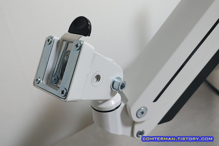 마운트뷰 고중량 모니터암 헤드 각도 조절