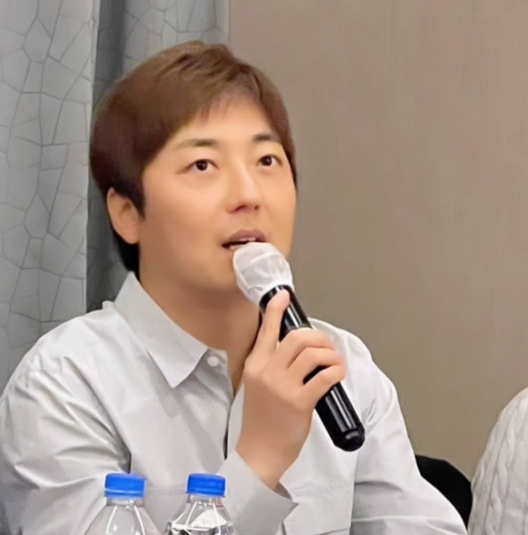 이성배 아나운서