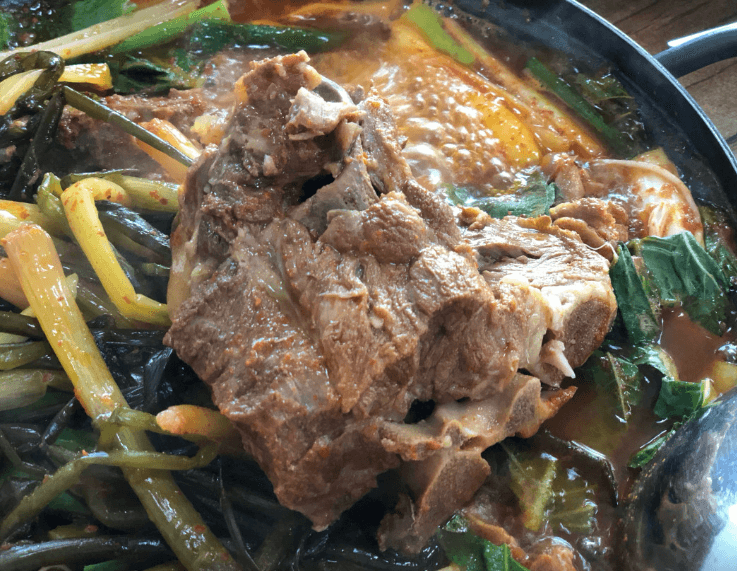 토밥즈 토요일은 밥이 좋아 파김치 감자탕 천안 맛집