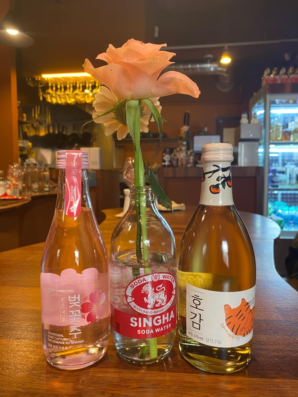 생생정보 핫 플레이스 Now 옛것에 젊은 감성을 더하다! 전주 객리단길 여행 백야(소개팅한식주점), 전주영화호텔 영화도서관, 잔향화실, 무국적식당