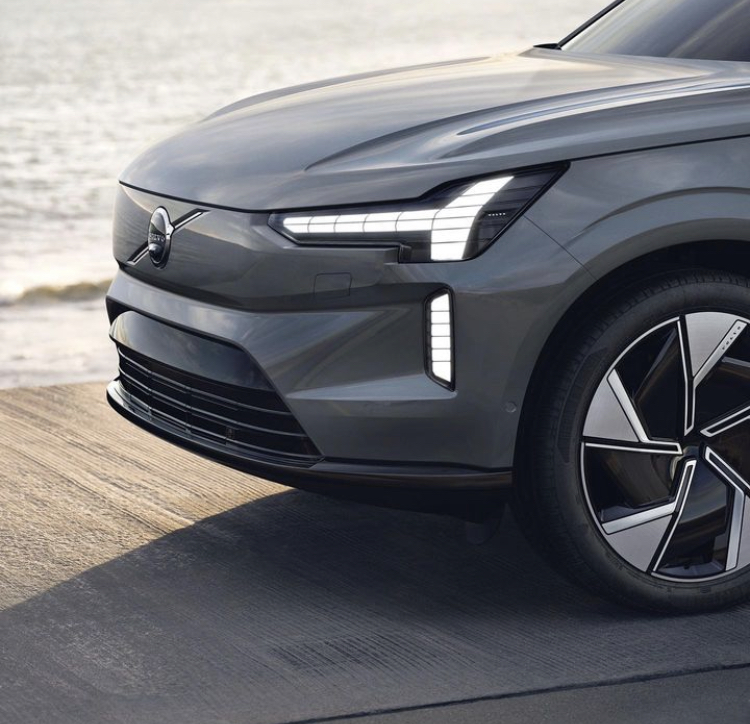 볼보-전기차-EX90-SUV-자동차