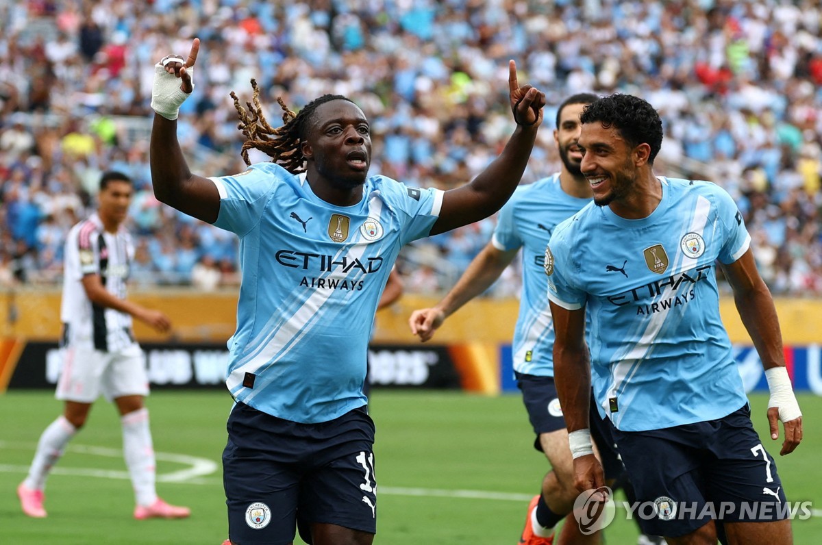 맨시티 도쿠 첫골-연합뉴스 출저