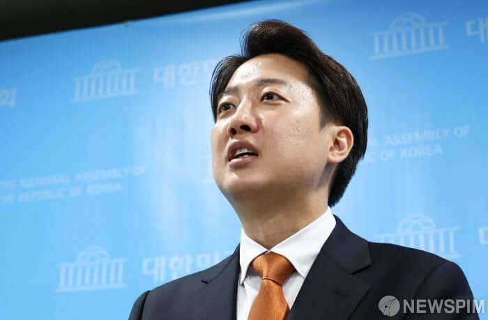 ‘이준석 의원 제명’ 국민청원 폭주… 43만명 돌파하며 접속 지연까지 발생