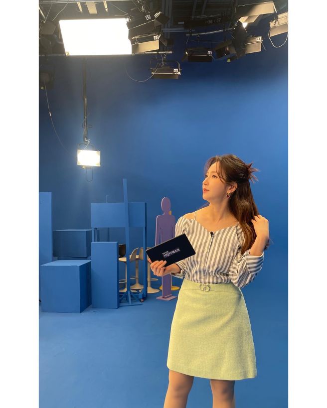 이윤정 아나운서