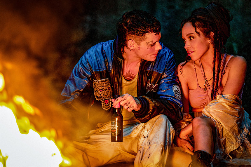 영화-더-크로우-줄거리