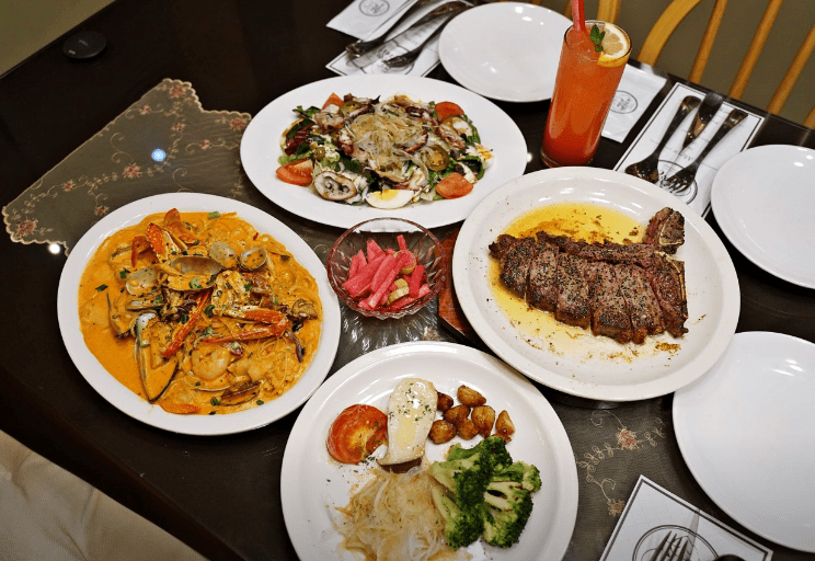 부천시청 맛집 "아웃오브오피스 부천점" 음식