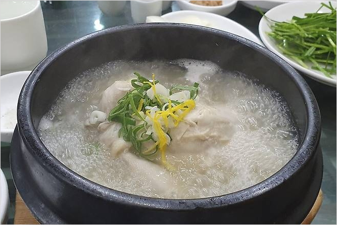 1. 보양의 진수, 배종관동래삼계탕