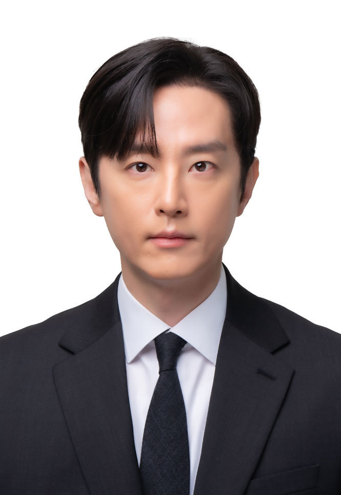 커넥션 등장인물