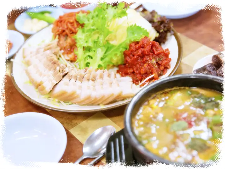 어서와 한국은 처음이지 오스카 공덕역 보쌈 불족 순대국 족발 맛집 위치