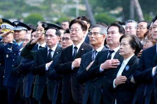서해수호의 날이란 기념식 이재명 영웅 추모