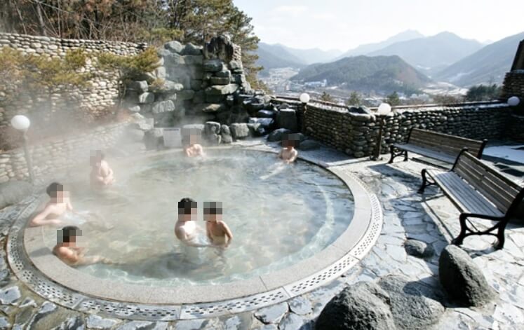 온천여행의 모든 것: 힐링을 위한 완벽한 가이드