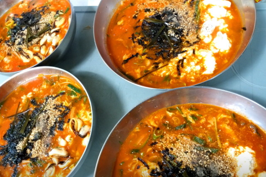 강릉순두부장칼국수