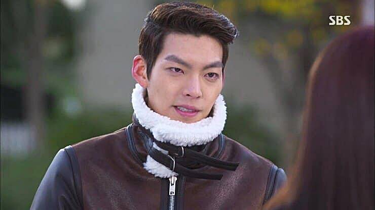 배우-김우빈