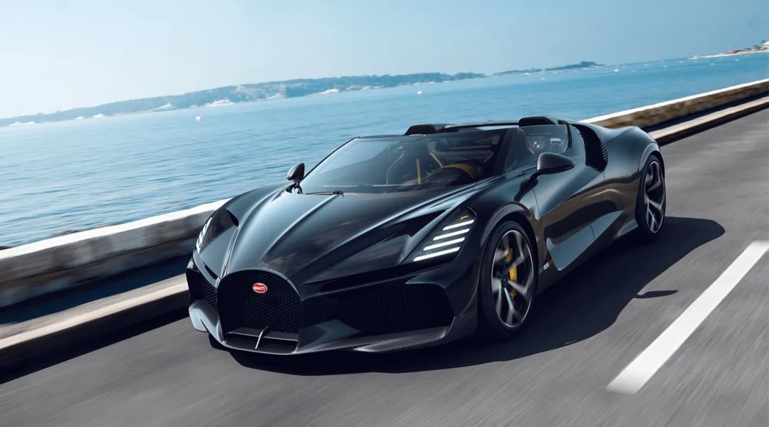 부가티 W16 미스트랄