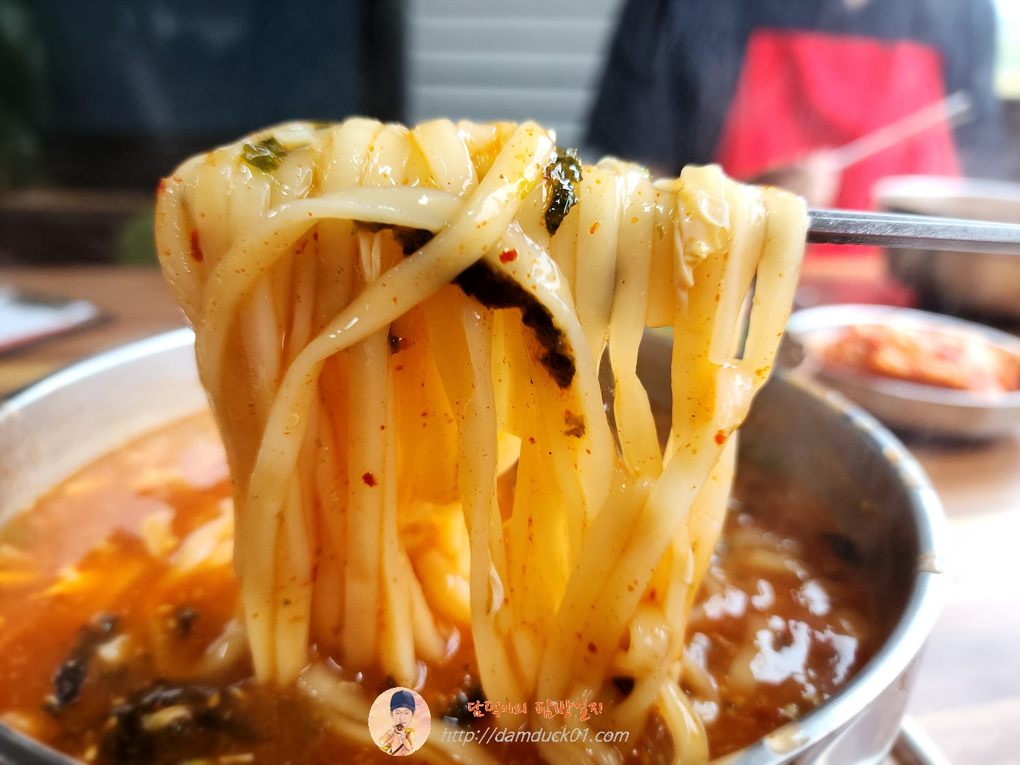 얼큰 칼국수