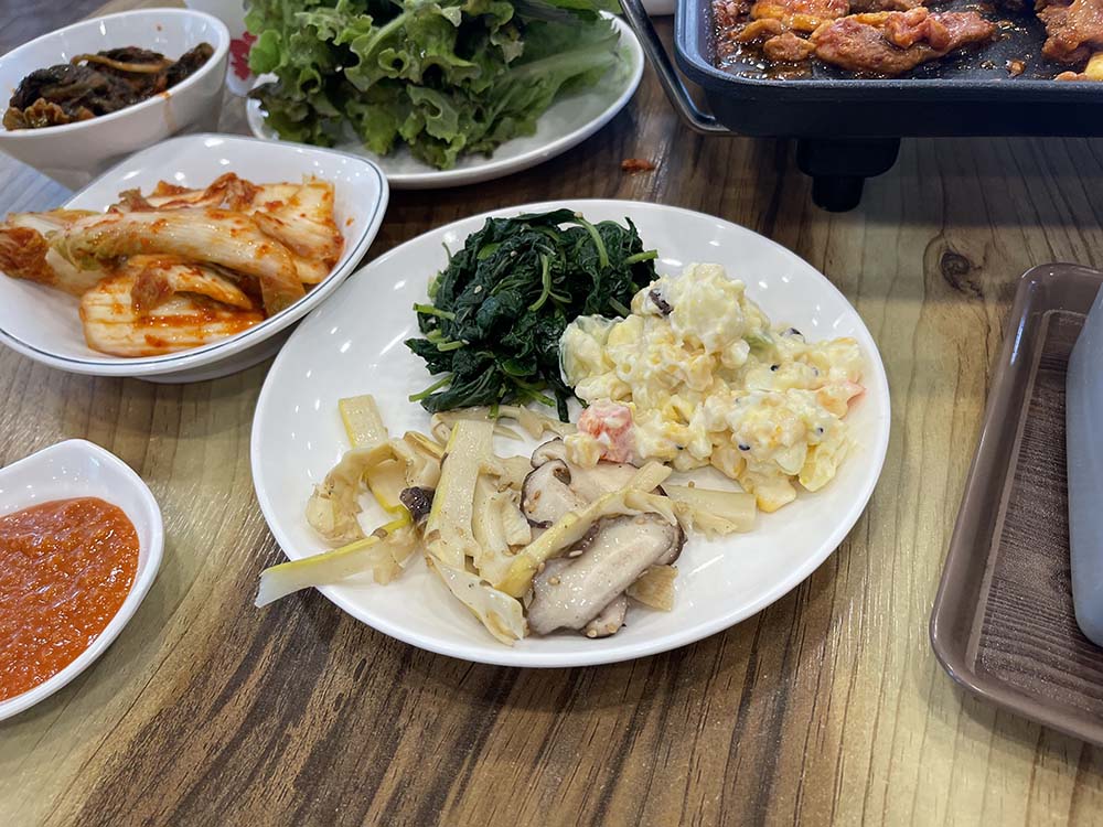 하늘정원 한식뷔페 반찬