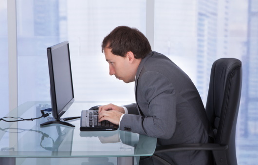 왼쪽 옆구리 통증 찌릿 찌르는 불편감 췌장 위암 암 가스