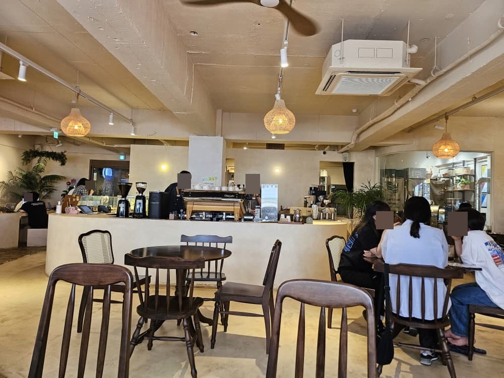 산본 카페 녹던