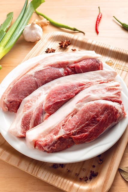 🥩 냉장고에 고기 보관할 때 절대 하면 안 되는 실수 5가지