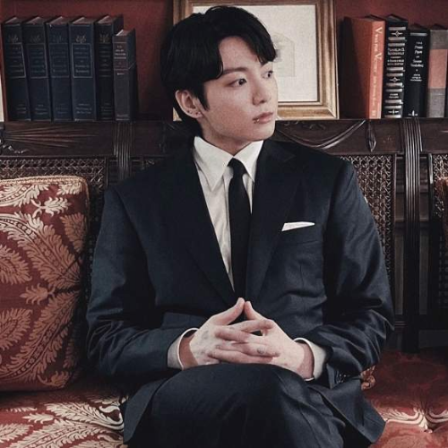 정국 &lsquo;MAKE TOKYO GREAT AGAIN&rsquo; 모자 논란 전말부터 교훈까지