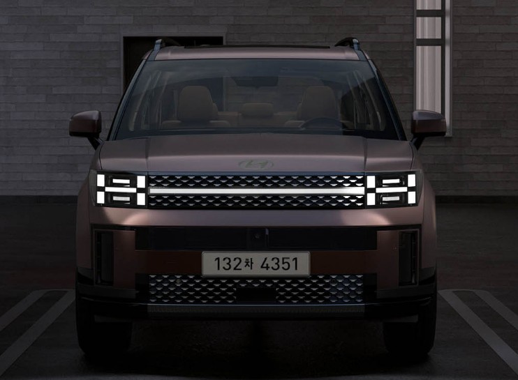 현대 싼타페 하이브리드 외관디자인