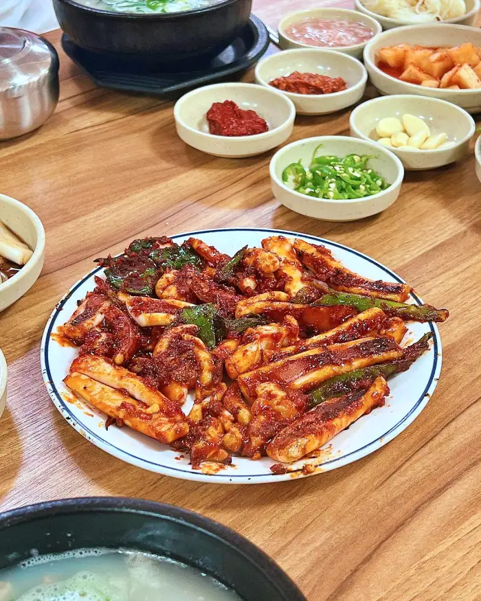 생방송 오늘저녁 경주 충효 노포 오징어 불고기 오불 오징어볶음 맛집