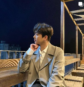 이찬원