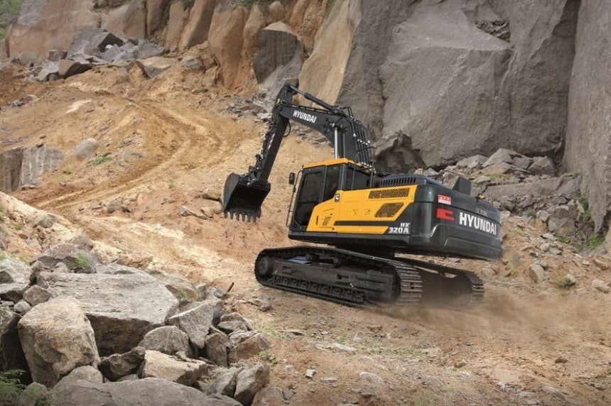 HD현대건설기계 32톤 굴착기 HX320A.