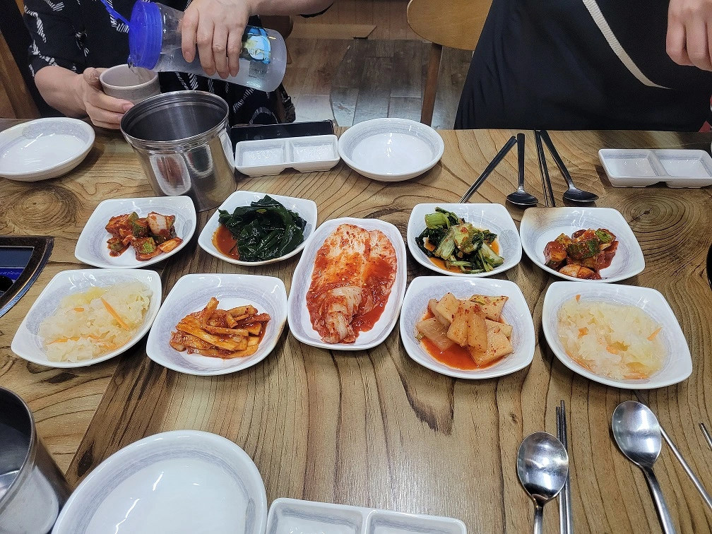 일산 해신탕 맛집 - 밑반찬