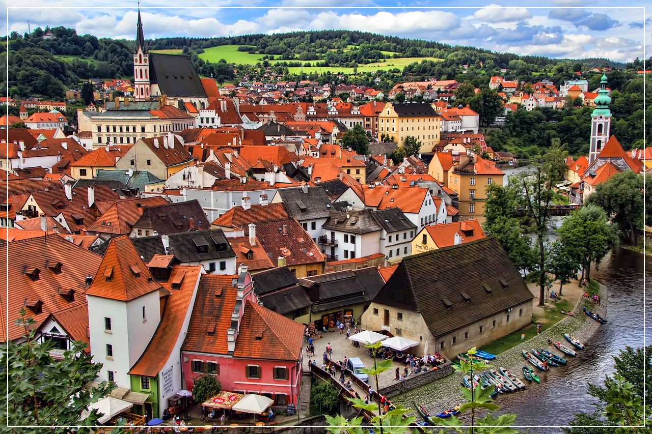 체스키 크룸로프의 붉은 지붕의 건물들