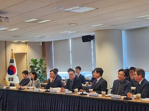 R&amp;D 행정서식 간소화: 2171개에서 154개로 90% 축소 및 IRIS 연구24 통합 로드맵 총정리