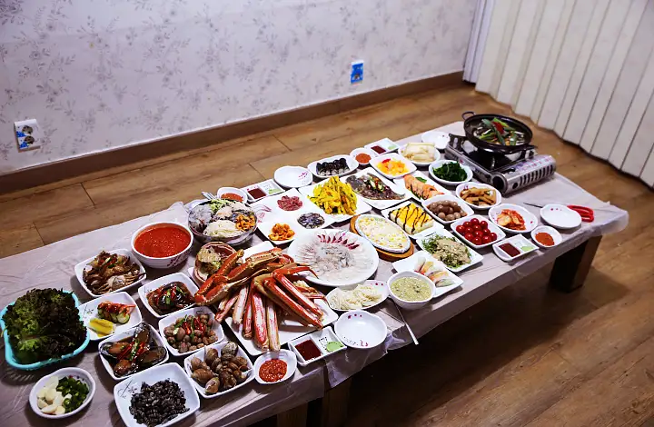 어서와 한국은 처음이지 대게 풀코스 횟집 가리비 멍게 게불 산낙지 전복 이탈리아 미슐랭 미쉐린 셰프 파브리 친구들 편 포항 죽도시장 맛집 위치