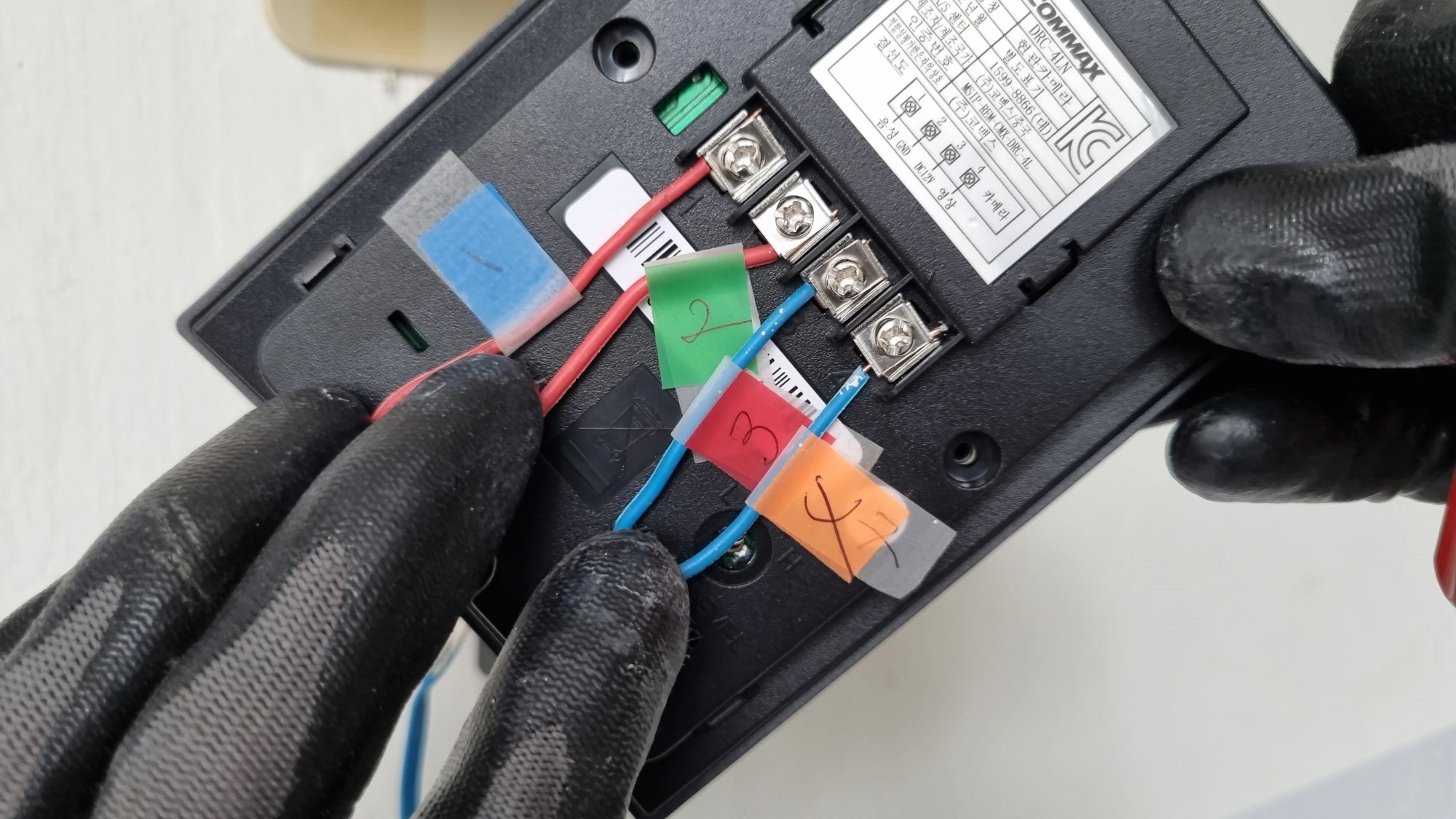 카메라 겸 초인종 배선 연결 모습