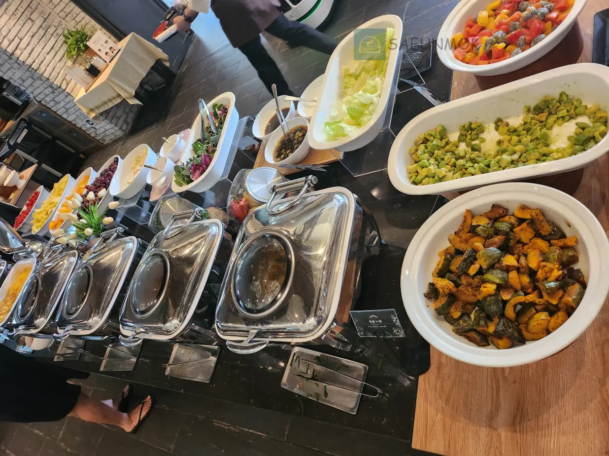 세상의-모든-아침-샐러드코너