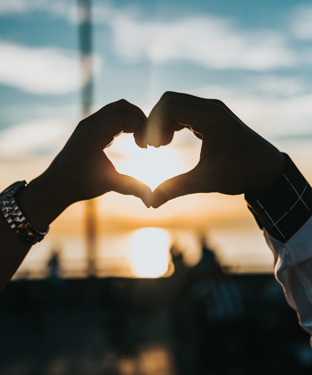 romantic couple 관련 사진