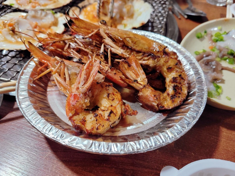 부산 송도 조개구이집 '희자매'