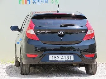 현대 소형차 종류 인기 모델을 비교해 보기_19