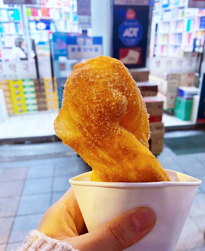 생방송오늘저녁 종로 광장시장 쫄깃쫄깃한 반죽과 시나몬 설탕과의 케미 꽈배기 맛집 추천