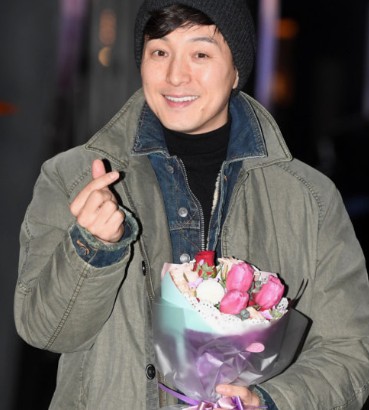 정성일 프로필