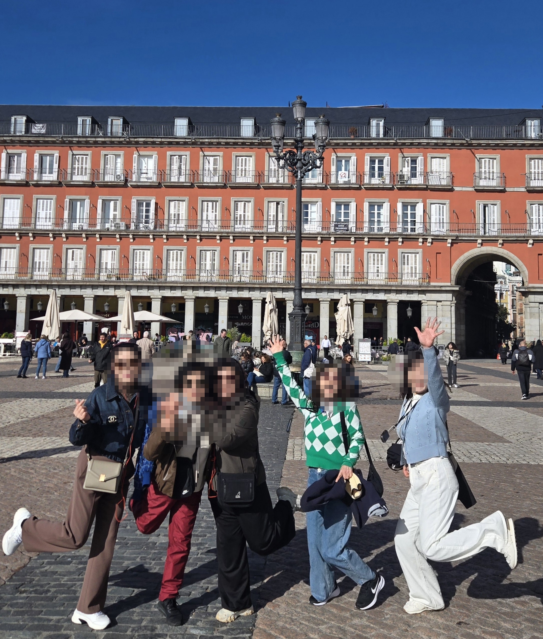 7박9일간 함께한 여행자들