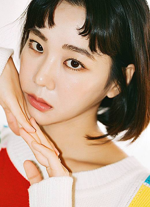 배우-한지은