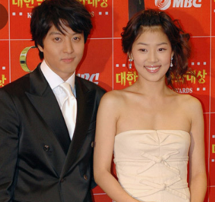 공개연애로 화제가 된 인기연예인들 TOP 5